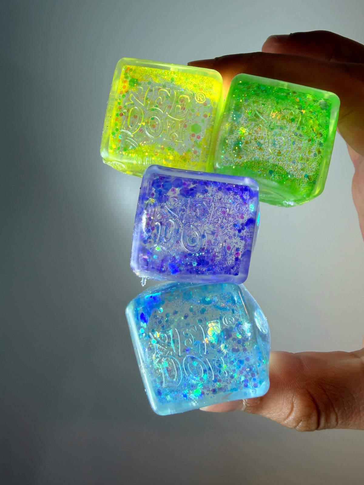 Mini glitter cube squishy 4-pack